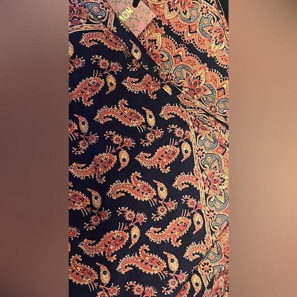 NWT NOVELLA ROYALE JANIS BELLS midnight bandana paisley XS hard to find - Picture 7 of 7